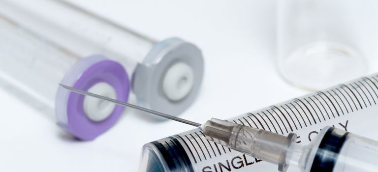 インドの医薬とワクチン供給力多様性と伝統が支える世界の健康拠点